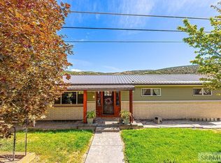 1364 N Mink Creek Rd, Pocatello, ID 83204