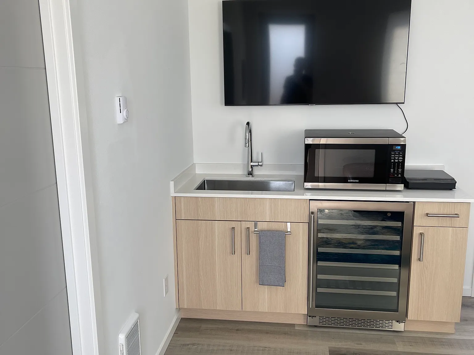 1 bed, 500 sqft, $1,500 — Photo 1