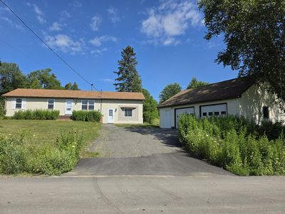 2 Number 10 Road, Dexter, ME, 04930