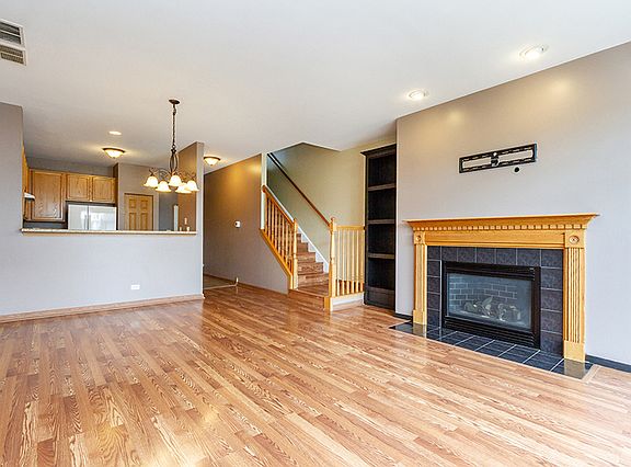 2nd image of 2341 Overlook Ct #2341