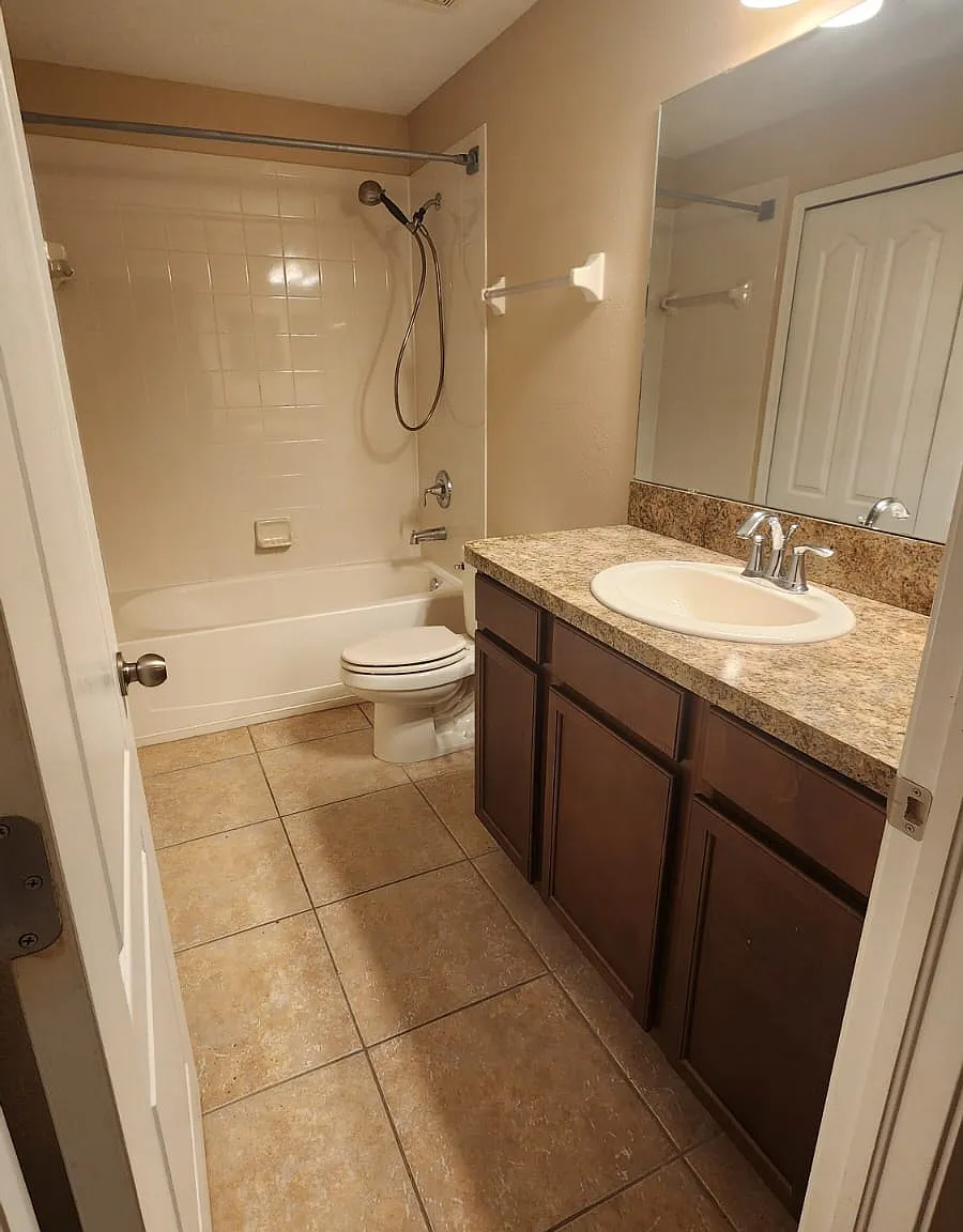 2 bed, 1589 sqft, $1,800 — Photo 3