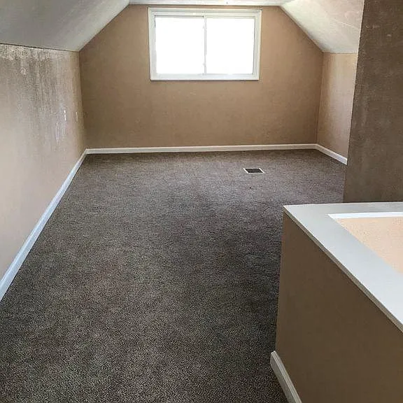 23334 Deziel St — Photo 3