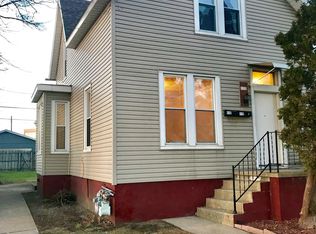 112 1/2 E Fulton St, Michigan City, IN