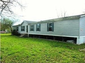 3rd image of 102 Cane Wagon Cir