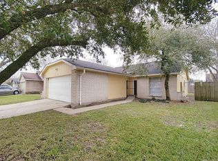3019 Overcross Dr, Houston, TX 77045
