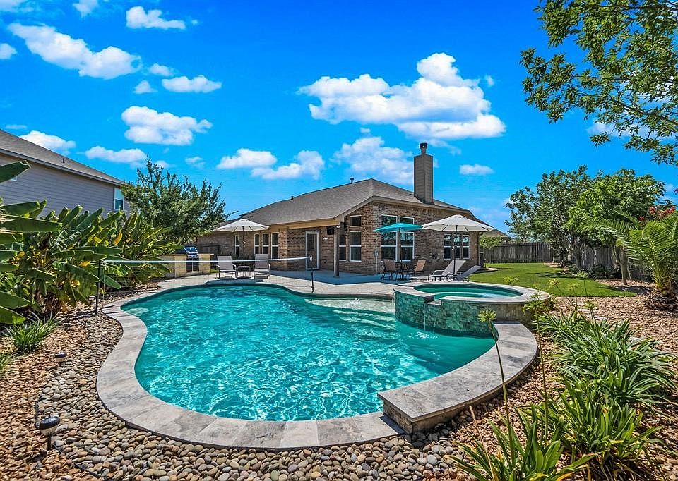 1st image of 26634 Green Heron Dr