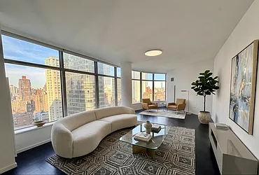 250 East 54th Street, #21C
