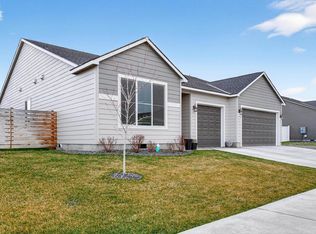 306 Ruby Ave, Grandview, WA 98930