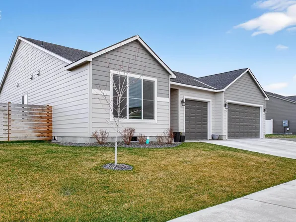 306 Ruby Ave, Grandview, WA 98930