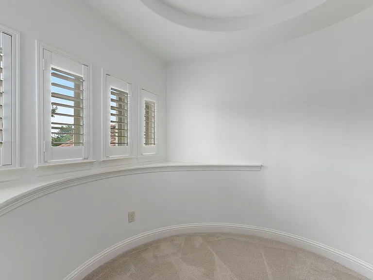 3930 Sundance Hill Ln — Photo 28