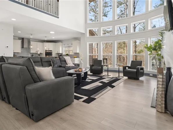 242 Harmony Lake Dr, Canton, GA 30115