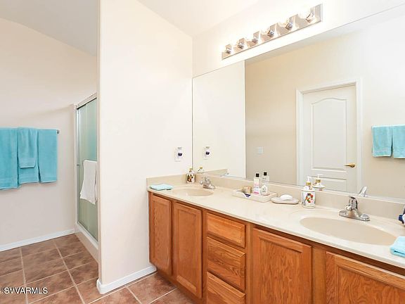 5th image of 5044 E Cedar Creek Drive