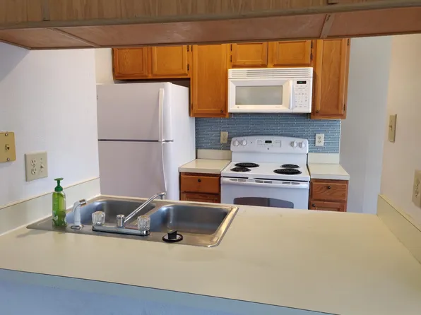 9747 Whitehurst Dr, Dallas, TX