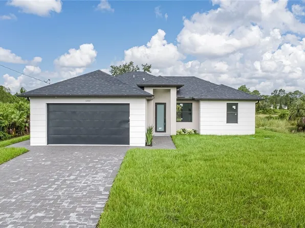 1222 Earnest St E, Lehigh Acres, FL 33974