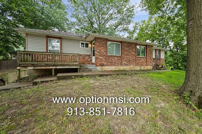 2 bed, 1.0 bath, 850 sqft, $1,300 — Photo 4