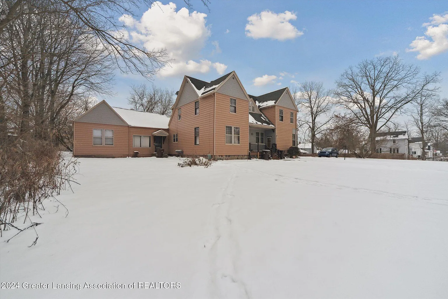232 State St photo 1