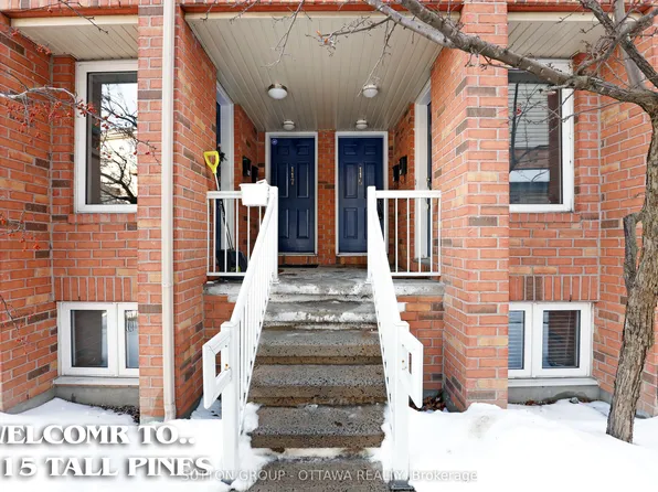 115 Tall Pines Point, Ottawa, ON K2H 1H1