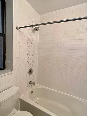 Rented by Tourma Realty LLC | media 7