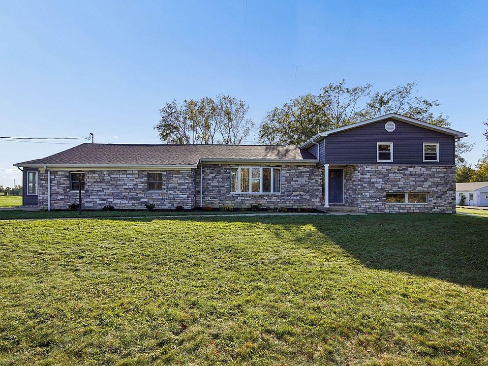 1st image of 1144 Spring Valley Rd