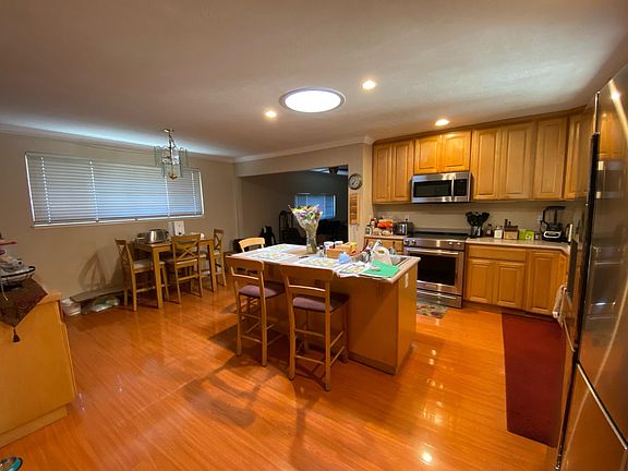 Kitchen with Island.