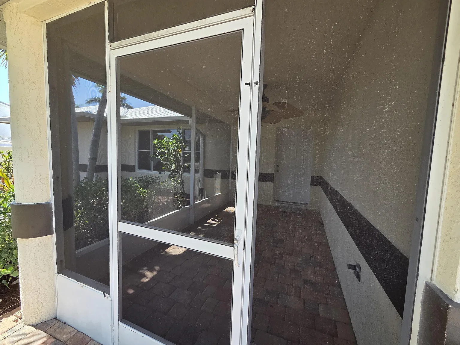 3 bed, 2.0 bath, 1925 sqft, $3,500 — Photo 4