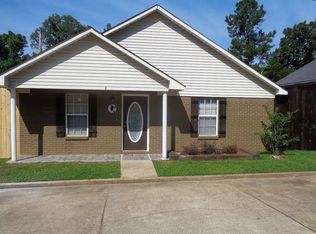 8 County Road 3077, Oxford, MS 38655