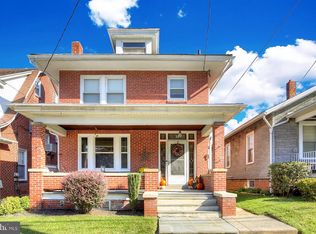 21 W Broad St, Shillington, PA 19607