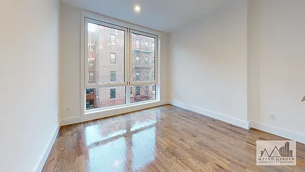 Rented by Metro Garden Realty NYC