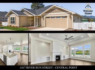 1417 River Run St, Central Point, OR 97502