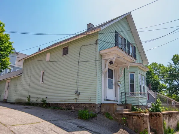 19 Russell Street, Manchester, NH 03104