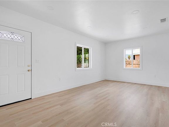 4th image of 7355 Lynwood Way