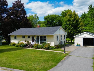 23 Gilbert Street, Orono, ME, 04473