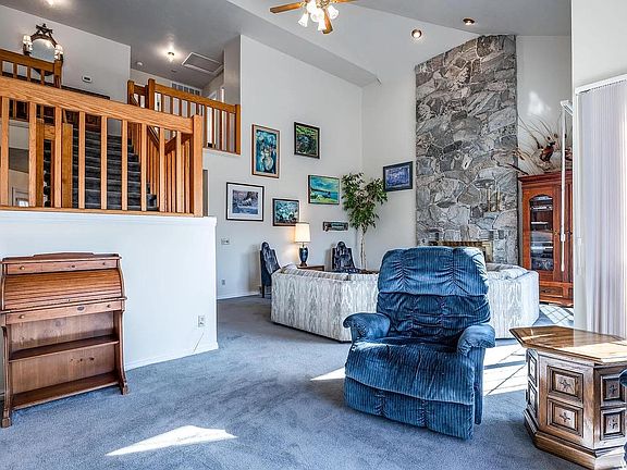 4th image of 445 Honeybee Cir