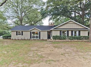 3450 Ching Dairy Rd, Mobile, AL 36618