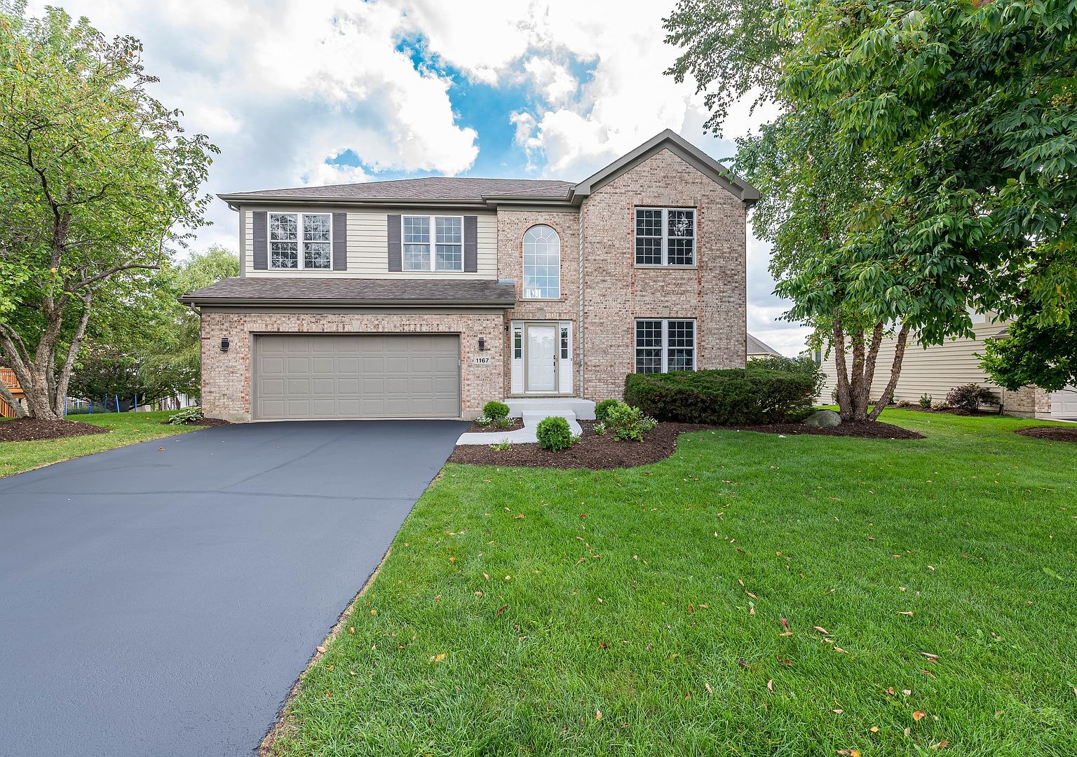 1167 Ridgewood Cir, Lake In The Hills, IL 60156 Zillow