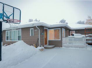 1117 Pennsylvania St, Chinook, MT 59523