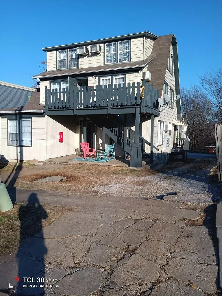 2 bed, 815 sqft, $1,195 — Photo 4