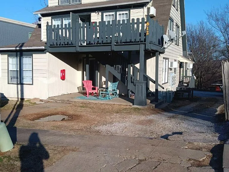 612 N Storer Ave #2 — Photo 4