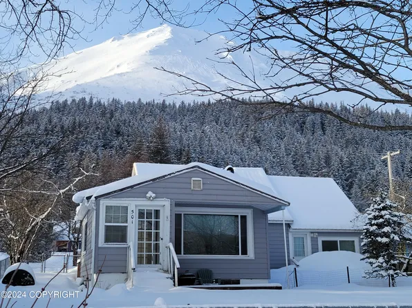 501 3rd Ave, Seward, AK 99664