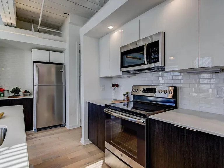 430 Fairmount — Photo 27