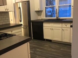 54 Valley Ave SW, Grand Rapids, MI 49504