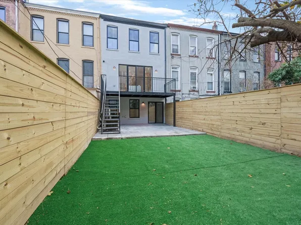 753 Hancock Street image 38 of 46