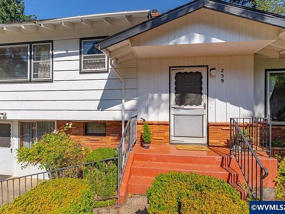 5th image of 239 Moonlight Ave SE