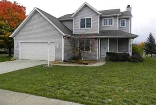 2nd image of 26818 Marshall Dr N