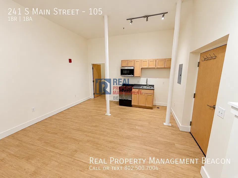 241 S Main St #105