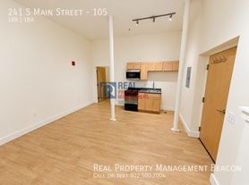 241 S Main St