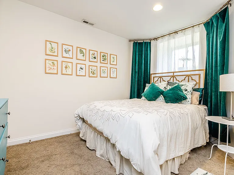 3750 N Wilton Ave #2 — Photo 19