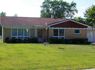 112 Linden Dr, Frankfort, IL 60423