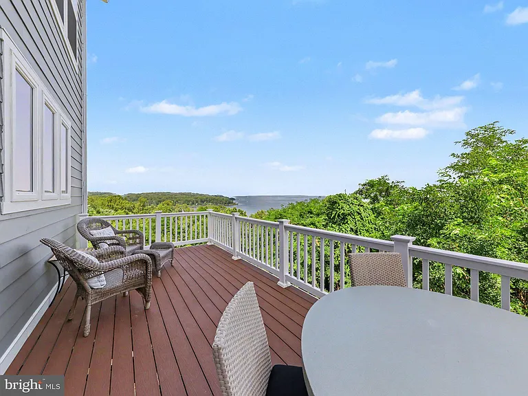 17229 Turnstone Dr — Photo 23