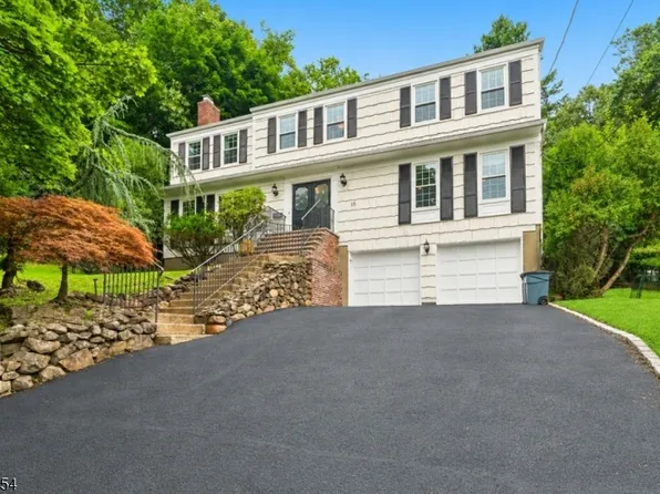 15 Mount Vernon Ct, Livingston Twp., NJ 07039